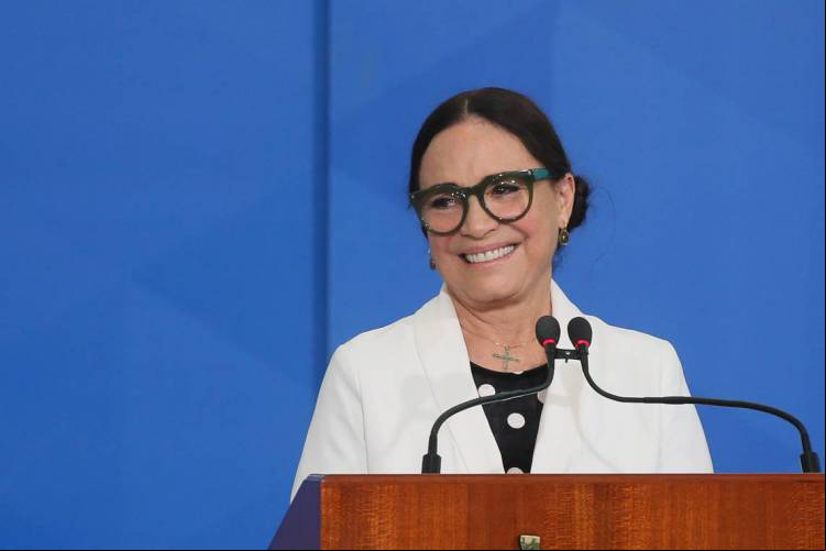 Regina foi secretária de Cultura do governo Bolsonaro