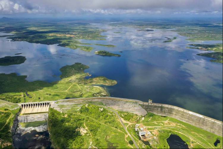 O AÇUDE CASTANHÃO recebeu águas das chuvas de 2024 e da transposição do rio São Francisco