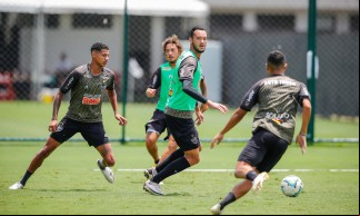 VESPASIANO / MINAS GERAIS / BRASIL 17.11.2020 Treino na Cidade do Galo - Fotos: Bruno Cantini / Agência Galo / Atlético