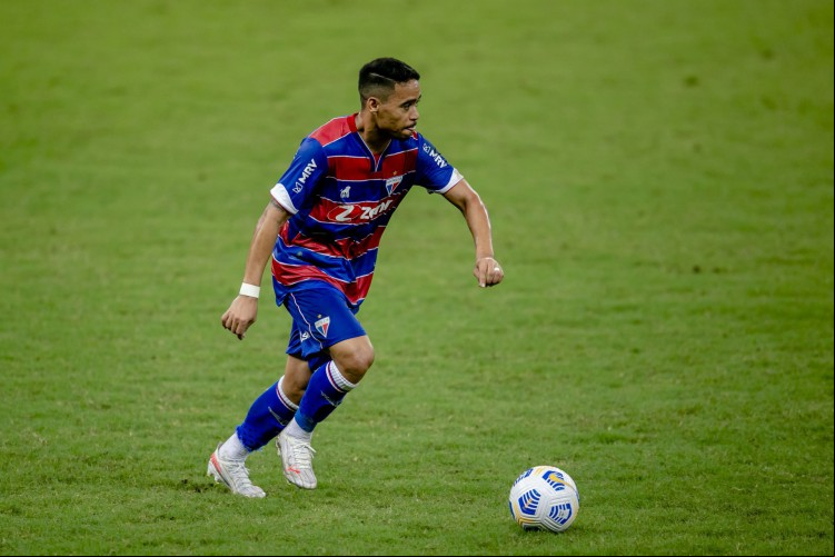 Yago Pikachu será titular do Fortaleza no jogo desta segunda-feira diante do Cuiabá-MT, pela Série A do Brasileiro de 2021