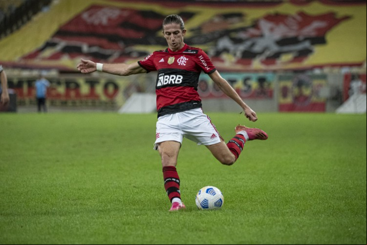 Entre os jogos de hoje, domingo, 15 de agosto, Flamengo enfrenta o Sport pela Série A do Brasileirão.