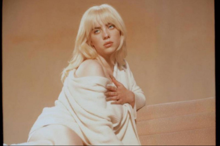 Novo álbum de Billie Eilish estreia no dia 30 de julho