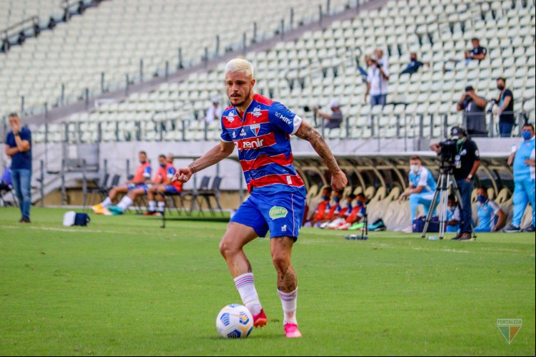 Meia Lucas Crispim será titular do Fortaleza no jogo desta quarta diante do São Paulo, pela Copa do Brasil 2021; veja como assistir à transmissão ao vivo e a provável escalação