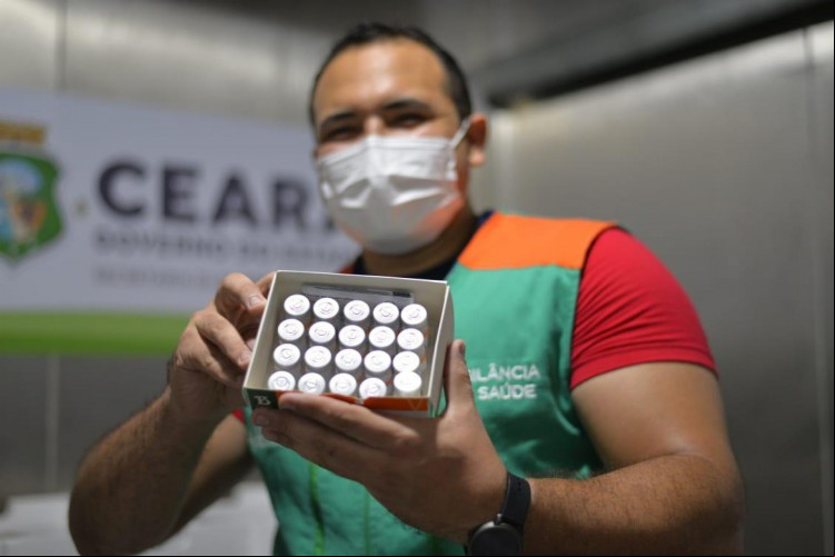 O Ceará recebeu os imunizantes Coronavac e Pfizer