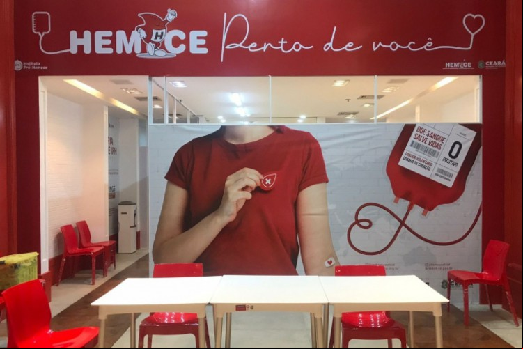 Novo posto de coleta de sangue do Hemoce no shopping RioMar Fortaleza.