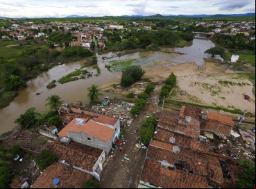 Município de Hidrolândia, no Ceará, recebe cerca de R$ 3 milhões para a construção de casas atingidas por inundações 