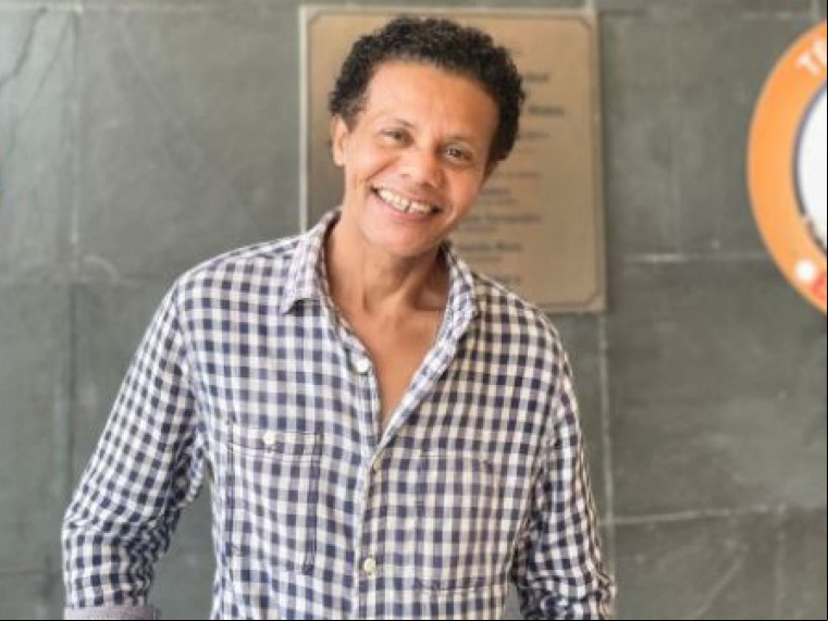 Professor há 26 anos, José Francisco do Nascimento, o Byzzé, foi decisivo para Leandra chegar ao local de prova a tempo 
