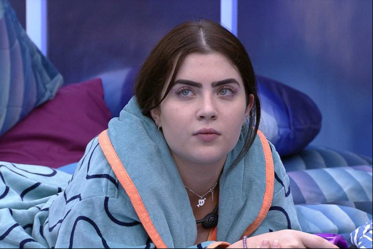 BBB 22: Jade Picon no quarto do Líder; sister ganhou a prova pela segunda vez no reality e vai indicar alguém para o paredão de hoje (13/02). Saiba que horas começa o reality show da TV Globo e onde assistir