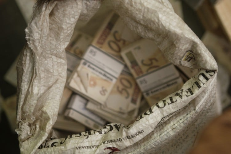 Série documental 