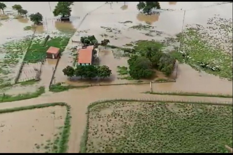 Várzea Alegre, no Cariri, foi um dos municípios afetados, com rompimento de barragens após fortes chuvas em março 