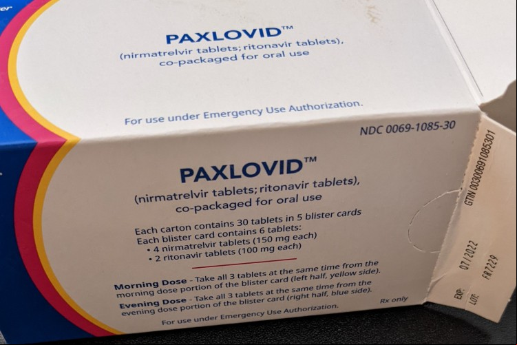  Paxlovid é indicado para quadros leves a moderados e com risco de complicações