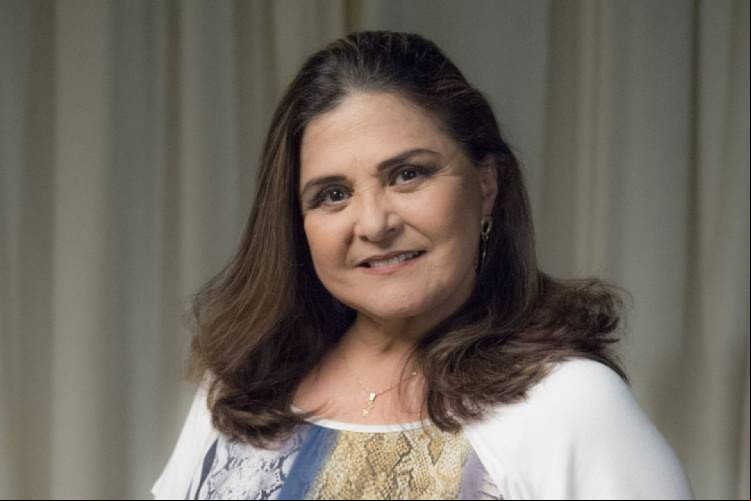 Elizangela perde papel em novela da TV Globo por se recusar a tomar vacina contra covid-19