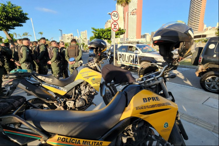 Reforço policial da PMCE para as férias de julho
