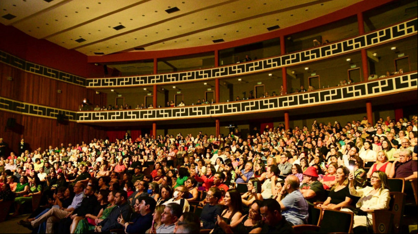 Teatro Municipal Dix-Huit Rosado