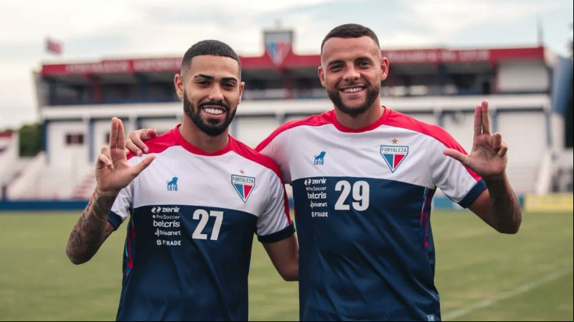 Calebe e Guilherme no Centro de Excelência Alcides Santos