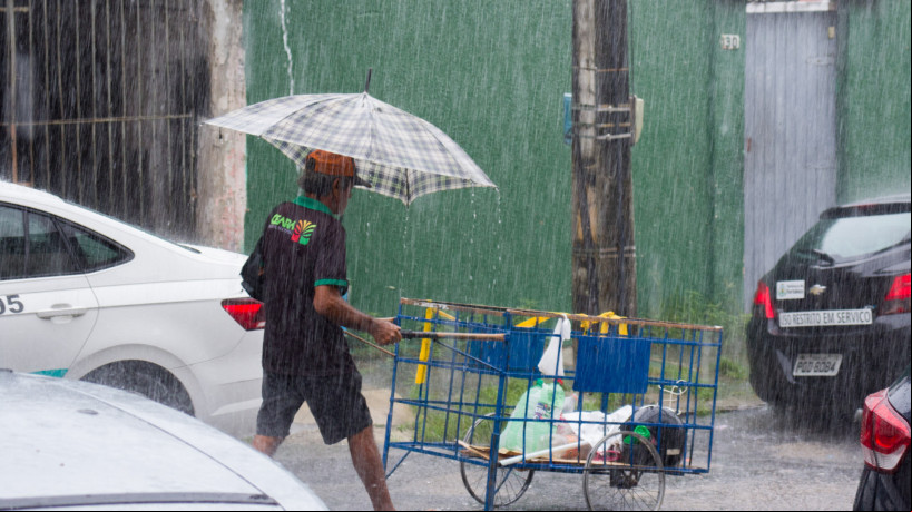 FORTALEZA registrou 30.8 milímetros de chuva até as 7 horas deste sábado, 18