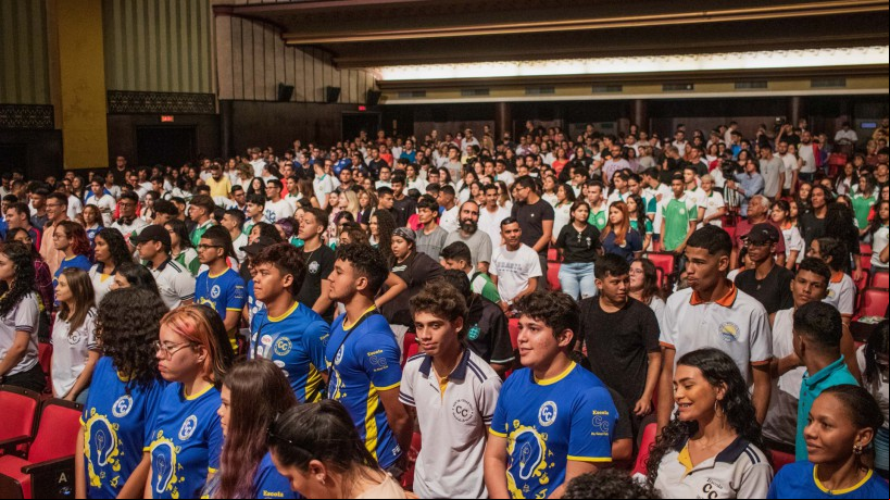 Projeto AoGosto do Aluno, uma parceria entre Seduc e Fundação Demócrito Rocha. O projeto auxilia na educação dos alunos para às provas do Enem.
