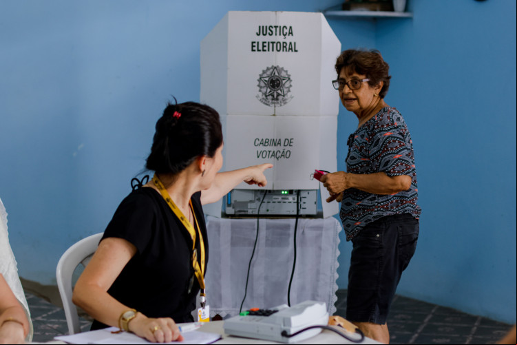 Moradores da Vila Vicentina participaram da eleição do conselho da Zeis do bairro Dionísio Torres