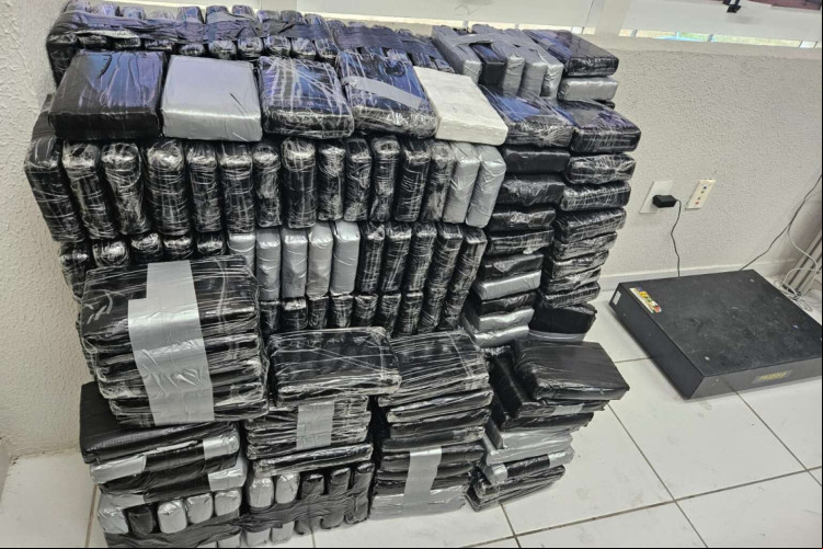 Apreensão de 400 quilos de droga em fevereiro