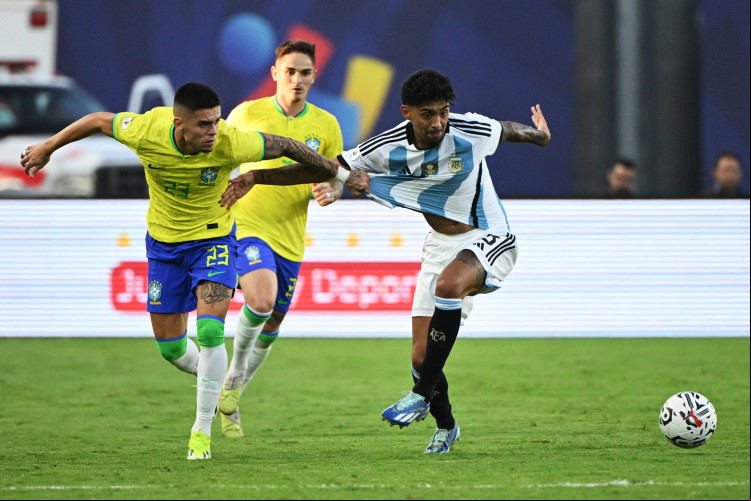 O placar de 1 a 0 para a Argentina ocorreu neste domingo, 11, durante a terceira rodada do Torneio Pré-Olímpico, no Estádio Nacional Brígido Iriarte, em Caracas, na Venezuela