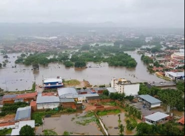 Além do rio, açudes e barragens de Santa Quitéria também aumentaram os níveis de água com as chuvas 