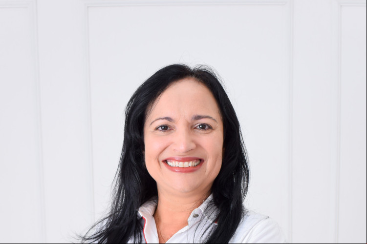 Paulinha Dantas manteve por três ocasiões uma aliança política com o grupo do atual prefeito de Cascavel, Tiago Ribeiro (PT)