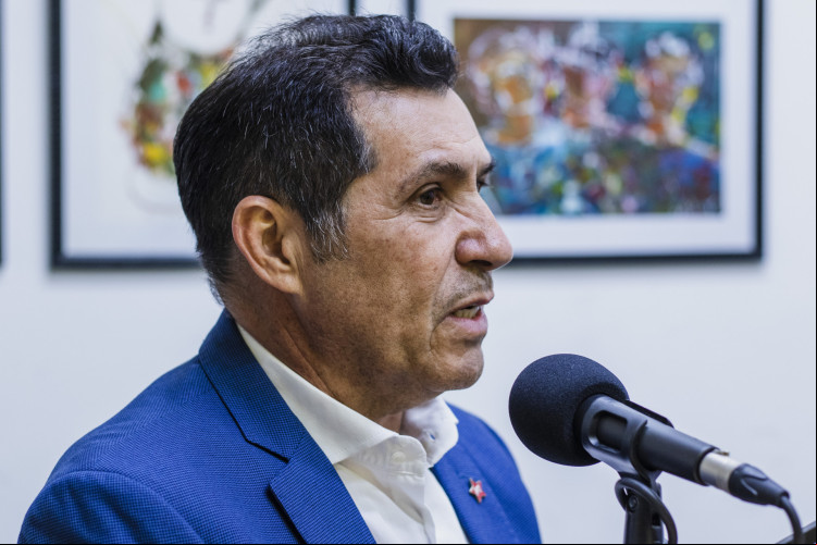 O deputado estadual De Assis Diniz é líder do bloco comandado pelo PT na Alece