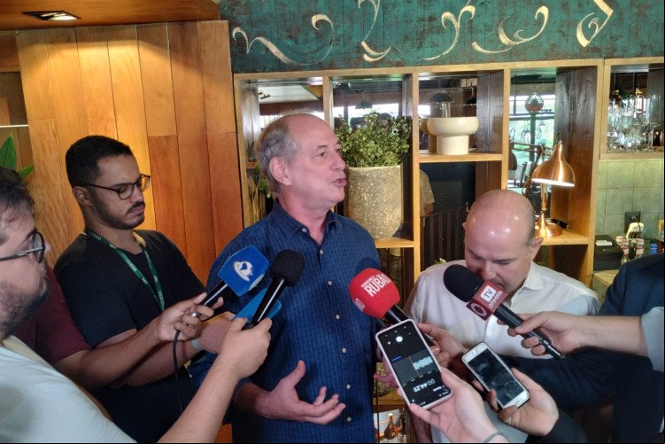 Ciro esteve ao lado de seus aliados no Ceará, Roberto Cláudio, Sarto e Flávio Torres
