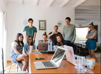 Com tudo isso acontecendo, faz sentido incorporar novas opções para flexibilizar o trabalho, né?