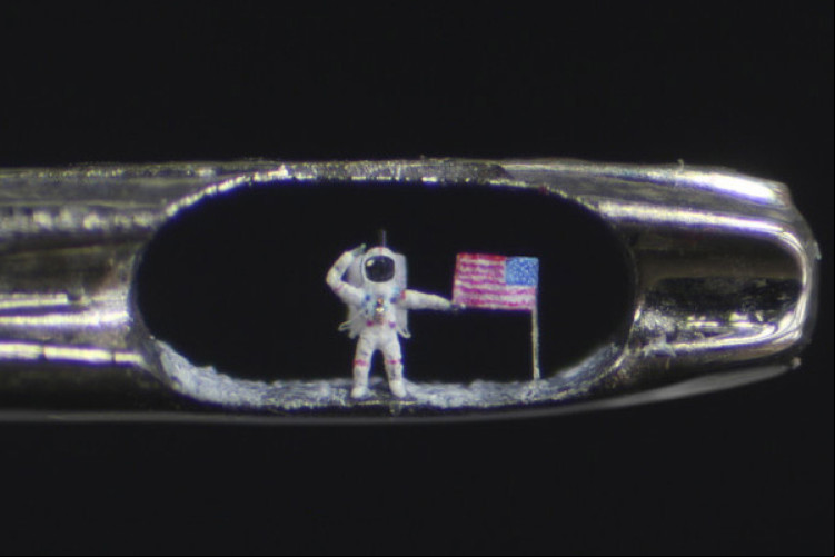 Esculturas do artista britânico Willard Wigan