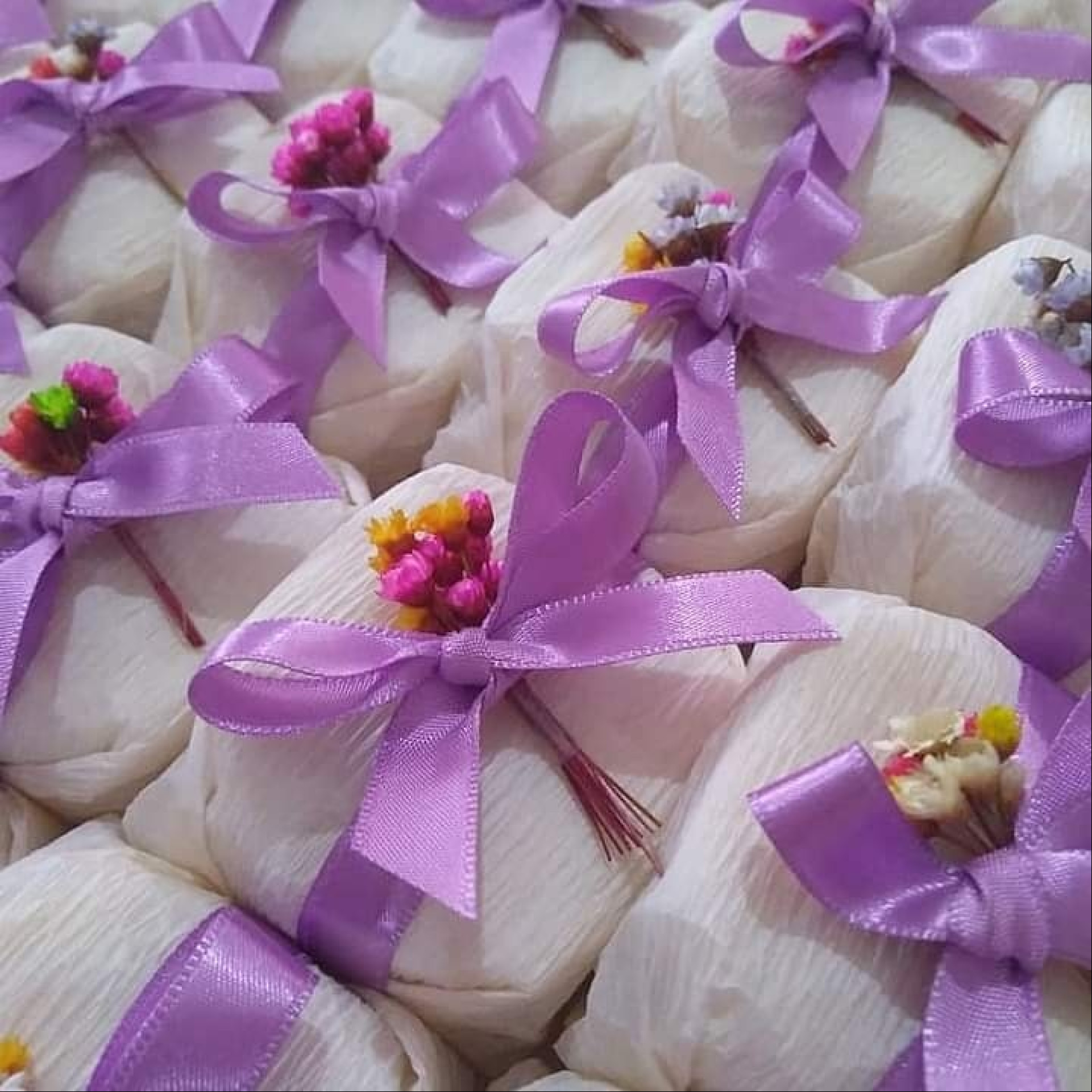 Os bem casados da empresa funcionam apenas para encomendas e o foco é realização de eventos Os bem casados da empresa funcionam apenas para encomendas e o foco é realização de eventos