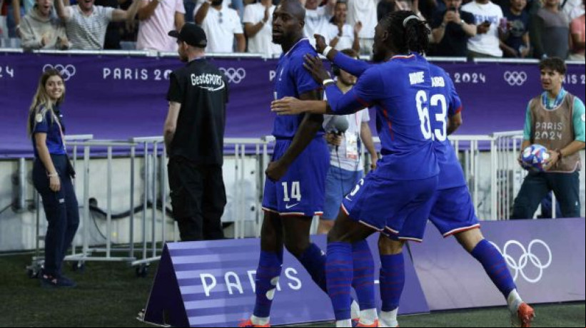 Donos da casa levam a melhor na 'final antecipada' e vão encarar o Egito na semifinal do futebol masculino nas Olimpíadas de Paris 