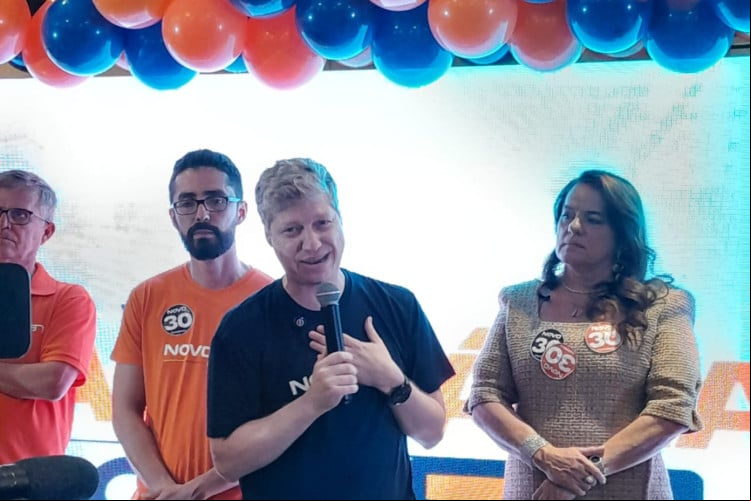 Deputado federal Marcel van Hattem (Novo-RS), na convenção que oficializou a candidatura de Eduardo Girão e da vice, Silvana Bezerra (Novo)