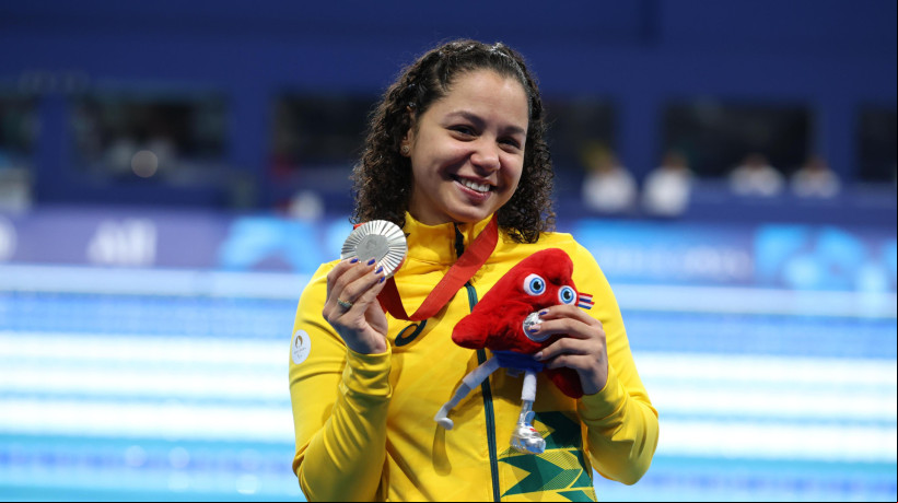 Cecília Araújo somou a prata nesta quinta-feira, 5, nos 50m livre S8.  