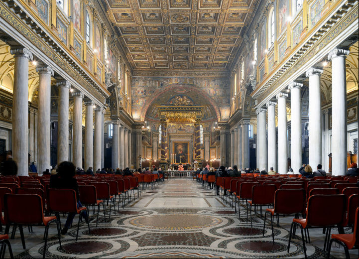 Outro desejo manifestado pelo Papa Francisco é de que ele seja levado à Igreja de Santa Maria Maggiore (foto), com a qual se sente muito ligado espiritualmente, em vez da Basílica de São Pedro.