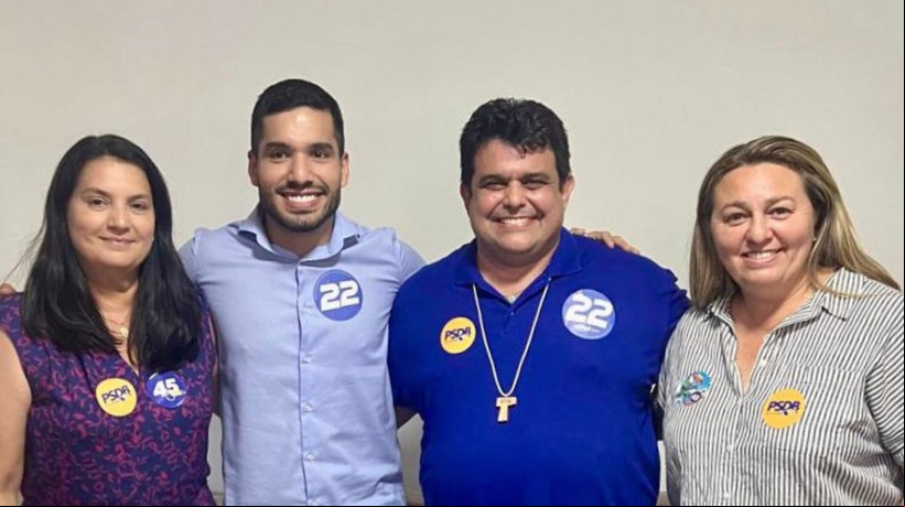 Lideranças do PSDB municipal ao lado do candidato do André Fernandes