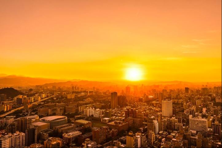 Para entender esses casos, os cientistas não consideram apenas a temperatura do ar, mas a combinação entre a sensação térmica e a umidade.