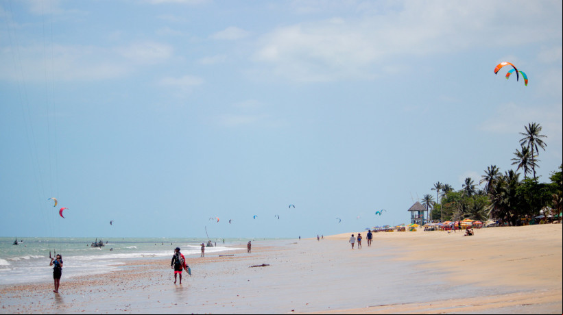 FORTALEZA, CEARÁ, BRASIL, 18-10-2024: Os dados são da Pesquisa Mensal de Serviços (PMS) divulgada nesta quarta-feira, 13, pelo Instituto Brasileiro de Geografia e Estatística (IBGE)