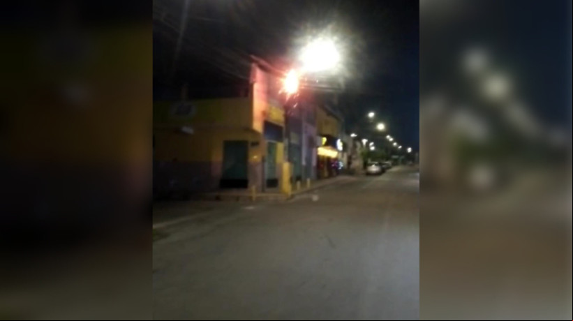 Poste sofre curto-circuito