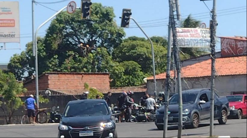 Acidente fatal foi registrado na altura do quilômetro 2,8 da avenida Mister Hull, no bairro Antônio Bezerra, em Fortaleza