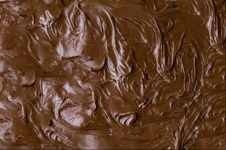 Temos que ficar atentos a isso também nos chocolates sem açúcar. Quanto maior o teor de cacau, melhor será. Vai trazer mais benefícios à saúde, explicou