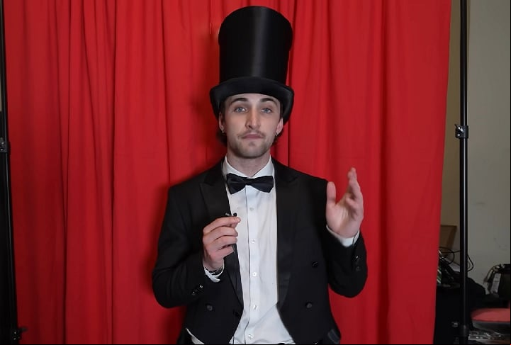 Em entrevista ao The Face, Anthony destacou sua experiência em organizar eventos inusitados, como uma vez que ele conseguiu reunir 3 mil pessoas para assisti-lo comer salgadinhos de queijo.