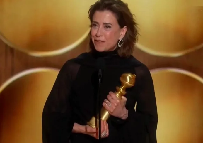 Na cerimônia que consagrou Fernanda Torres com a estatueta do Globo de Ouro, internautas destacaram na internet a reação das outras concorrentes ao prêmio de melhor atriz de drama. Em especial a de Kate Winslet. 
