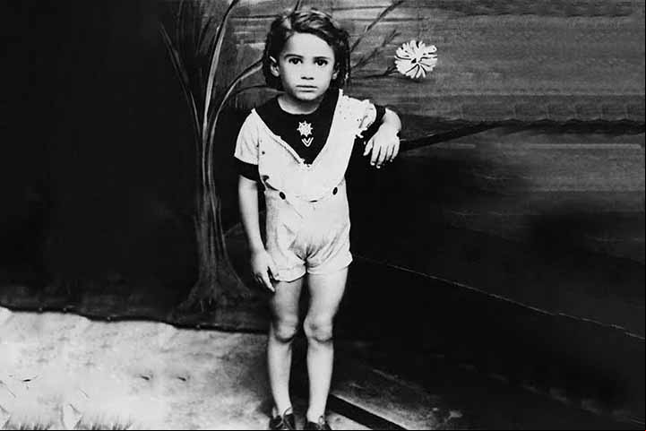 Nascido em 13/1/1935 em Sobral, no interior do Ceará, Renato Aragão liderou o humorístico “Os Trapalhões” entre as décadas de 1970 e 1990. Saiba mais sobre a vida e a carreira desse icônico artista.