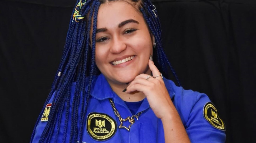 A cearense Maria Larissa Ferreira Paiva tem uma trajetória marcada por descobertas astronômicas, inovação e divulgação científica