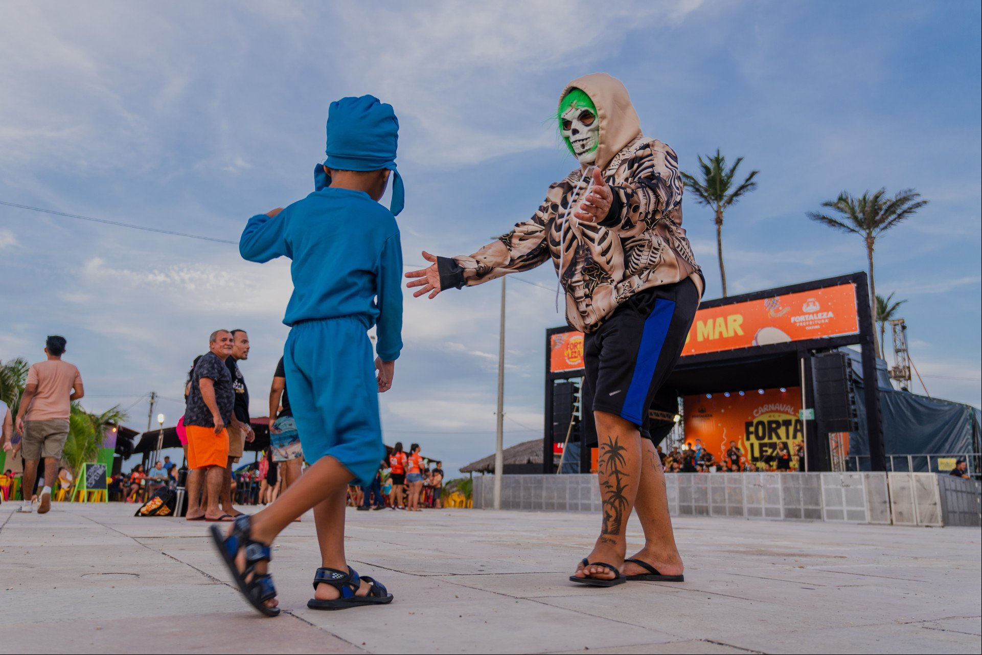 FORTALEZA-CE, BRASIL, 15-02-2025: Pré-carnaval no Vila do Mar, na Barra do Ceará. (Foto: Fernanda Barros/ O Povo)