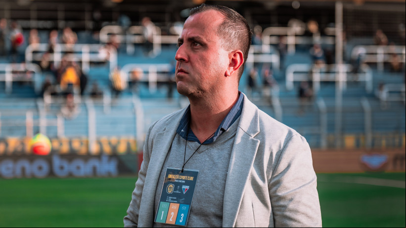 Executivo de futebol Bruno Costa no jogo Rosario Central x Fortaleza, no Gigante de Arroyito, pela Copa Sul-Americana 2024