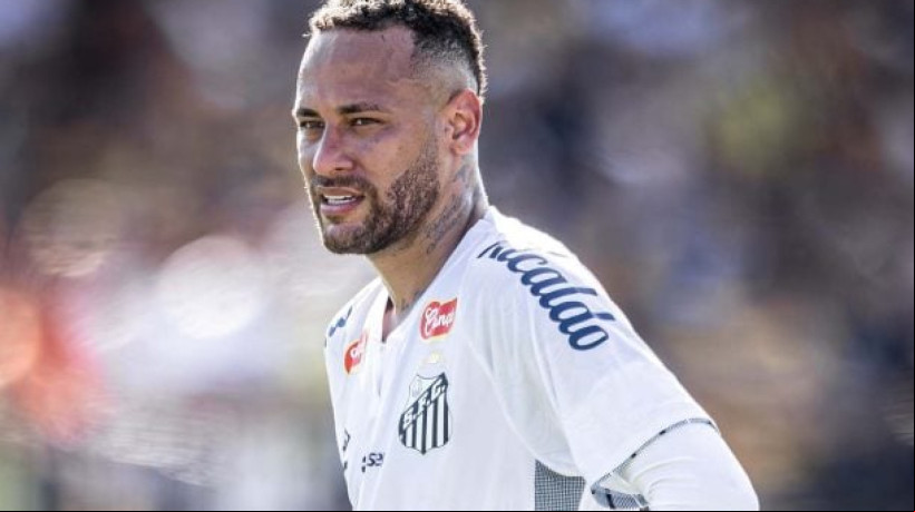 Registro que confirmou retorno ao Santos comprovou a repercussão midiática mundial do craque, segundo estudo da Timelens 