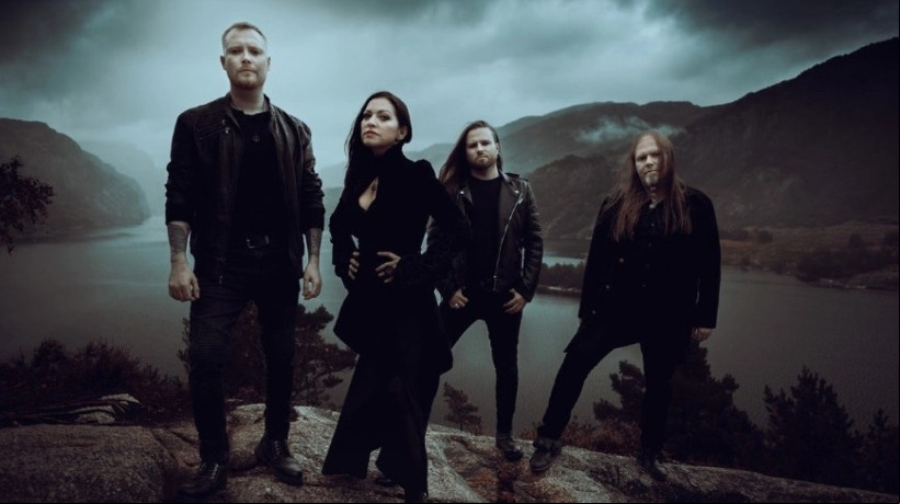 Sirenia é formado por Michael Brush (bateria), Emmanuelle Zoldan (vocais), Nils Courbaron (guitarra e vocais) e Morten Veeland (vocal gutural, guitarra, baixo e teclado)