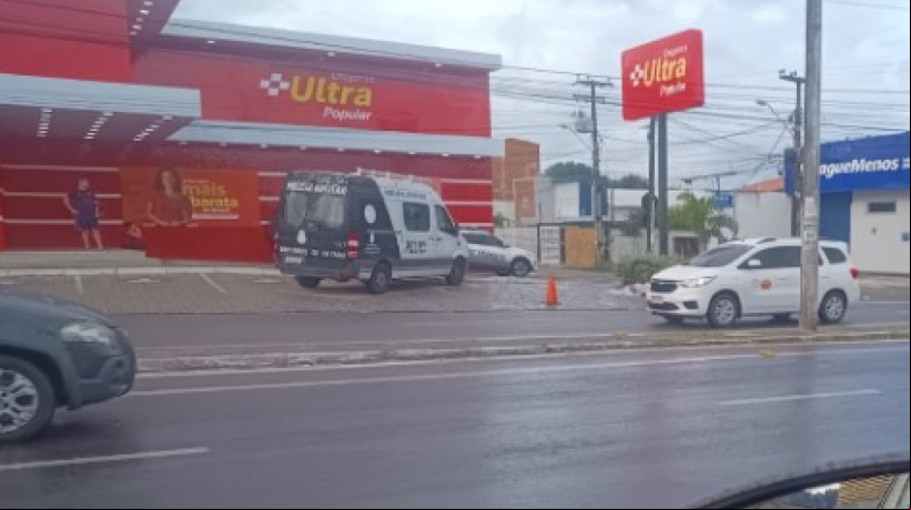 Homem de 33 anos foi morto por disparos de arma de fogo em uma via pública do bairro Cidade dos Funcionários